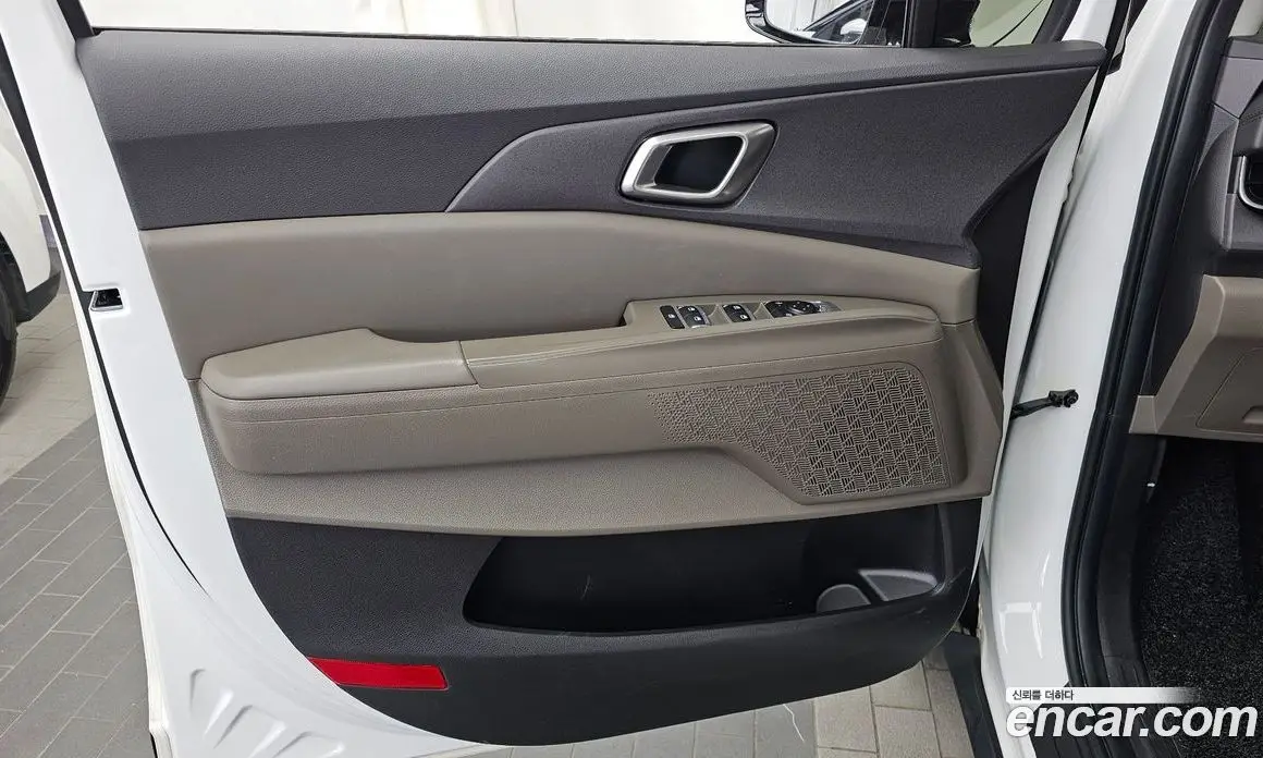 Kia Carnival 2024 2.2 автомат (гидро), фото 14 Kia Carnival 2024 2.2 автомат (гидро), фото 14