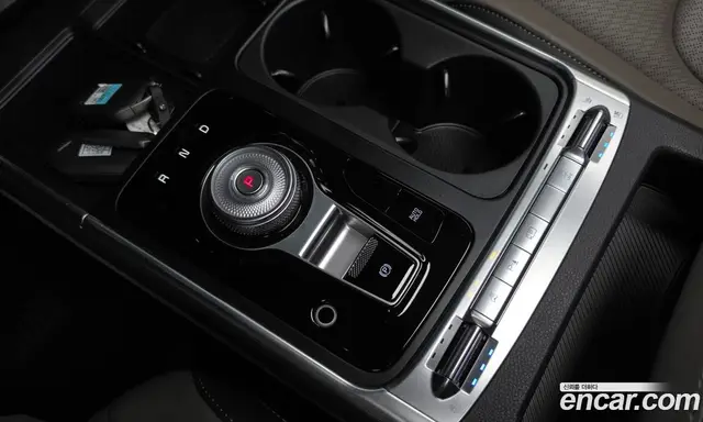 Kia Carnival 2025 1.6 автомат (гидро), миниатюра 12