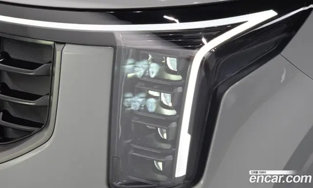 Kia Carnival 2025 1.6 автомат (гидро), миниатюра 8