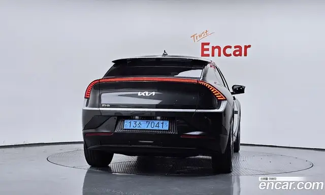 Kia EV6 2022 0.1 автомат (гидро), миниатюра 4 Kia EV6 2022 0.1 автомат (гидро), миниатюра 4