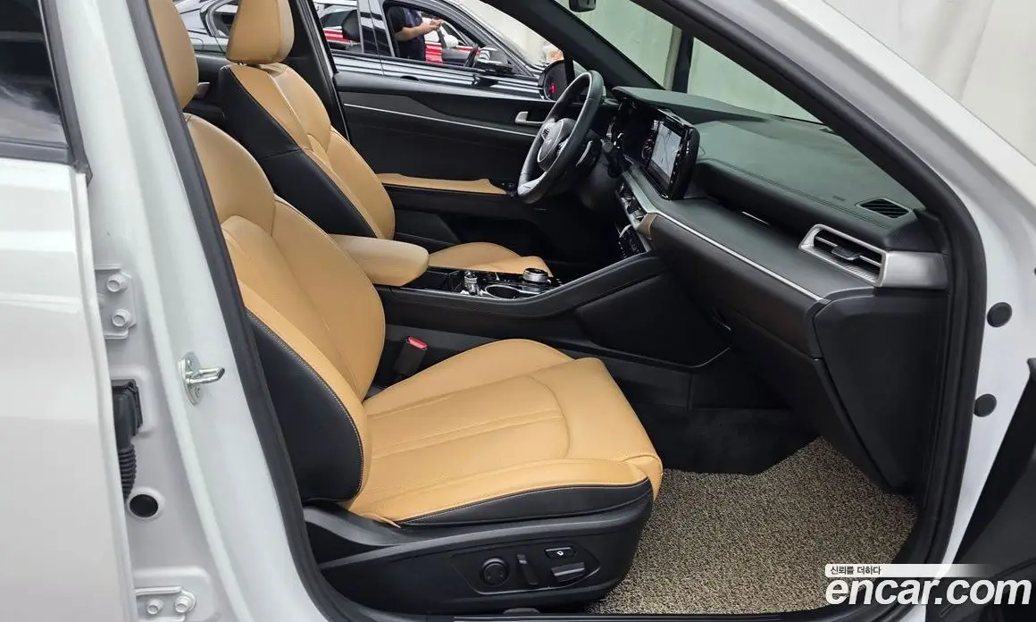 Kia K5 (Optima) 2023 2.0 автомат (гидро), фото 16 Kia K5 (Optima) 2023 2.0 автомат (гидро), фото 16