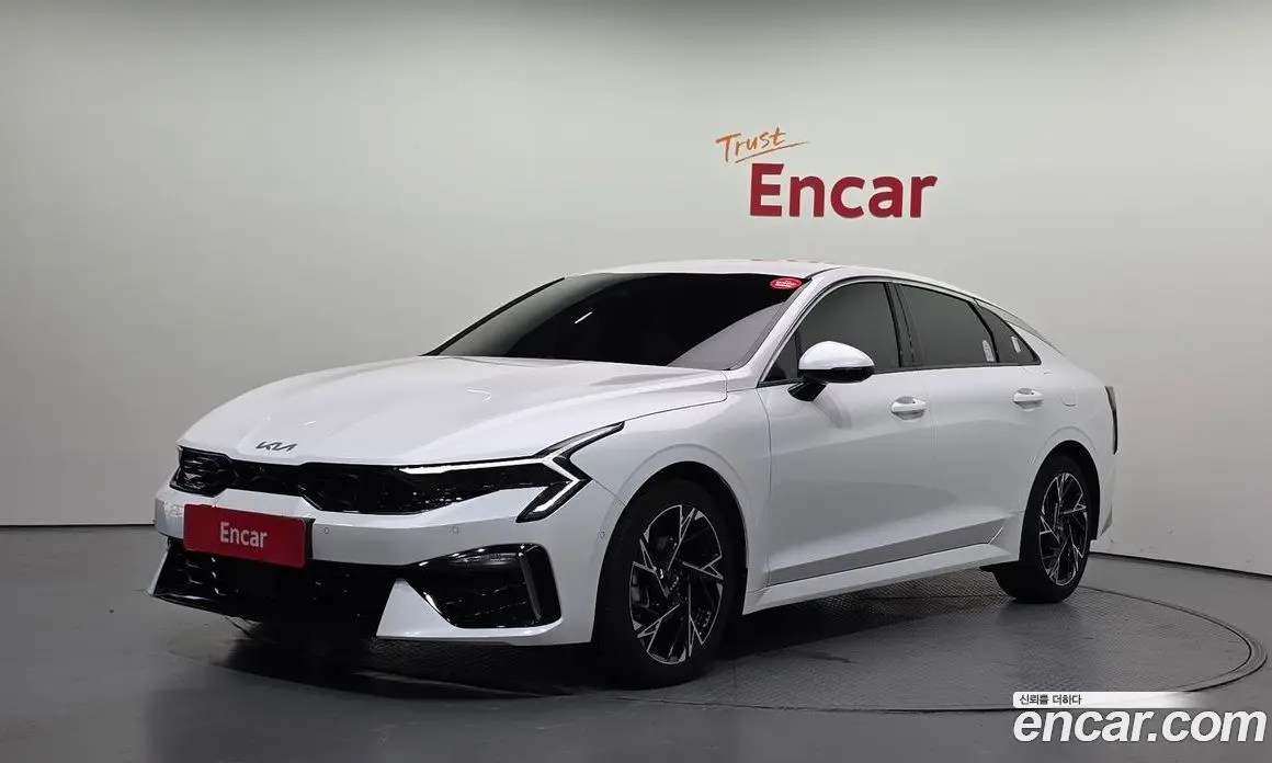 Kia K5 (Optima) 2024 1.6 автомат (гидро), фото 1 Kia K5 (Optima) 2024 1.6 автомат (гидро), фото 1