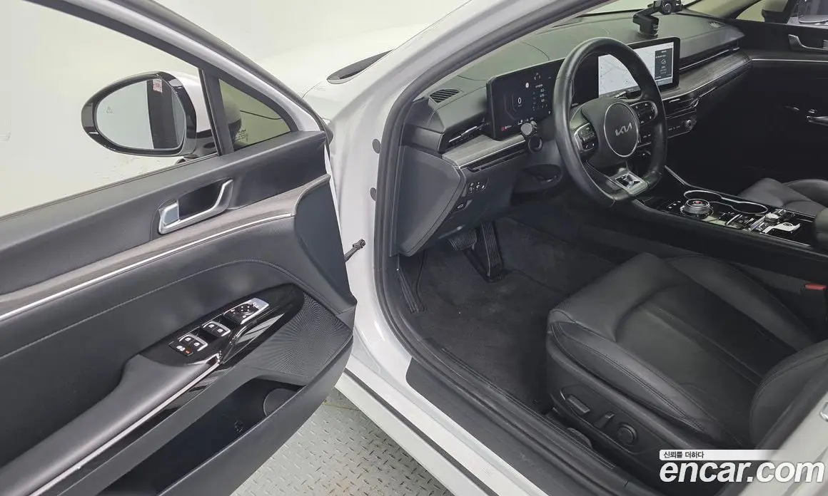 Kia K5 (Optima) 2024 1.6 автомат (гидро), фото 17 Kia K5 (Optima) 2024 1.6 автомат (гидро), фото 17