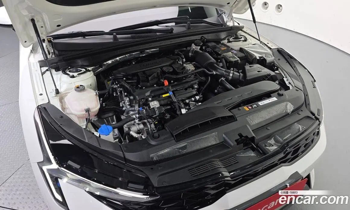 Kia K5 (Optima) 2024 1.6 автомат (гидро), фото 6 Kia K5 (Optima) 2024 1.6 автомат (гидро), фото 6