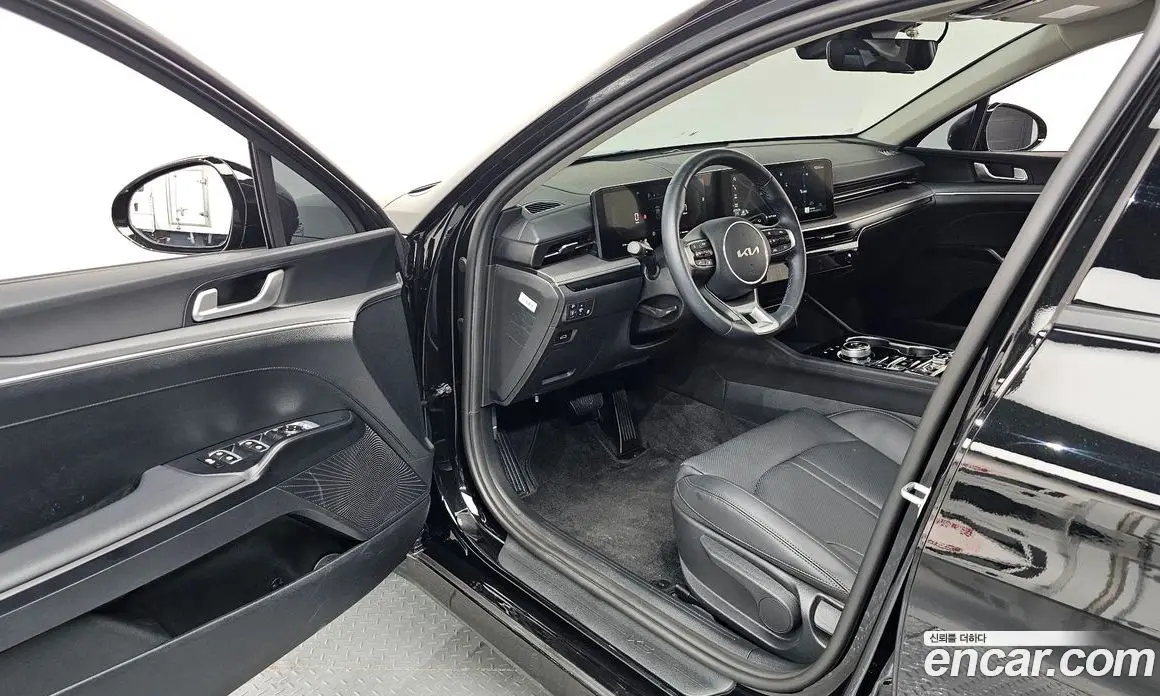 Kia K5 (Optima) 2025 2.0 автомат (гидро), фото 13 Kia K5 (Optima) 2025 2.0 автомат (гидро), фото 13