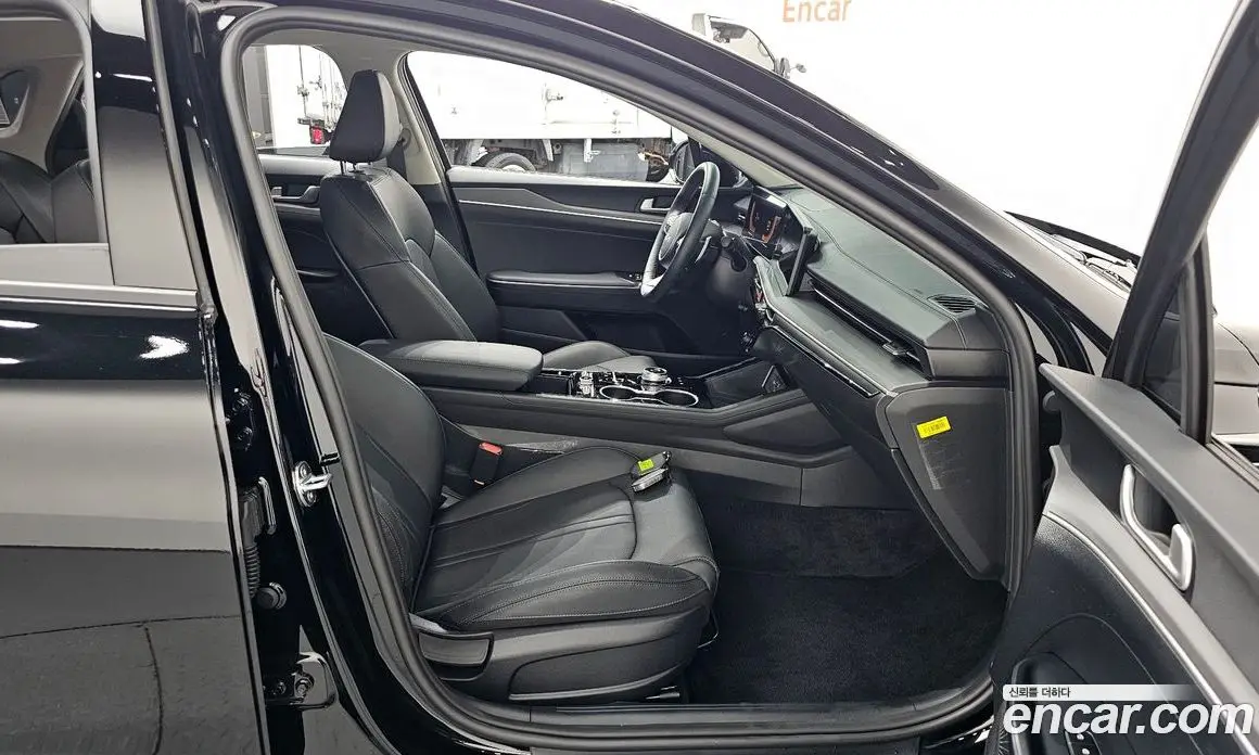 Kia K5 (Optima) 2025 2.0 автомат (гидро), фото 16 Kia K5 (Optima) 2025 2.0 автомат (гидро), фото 16