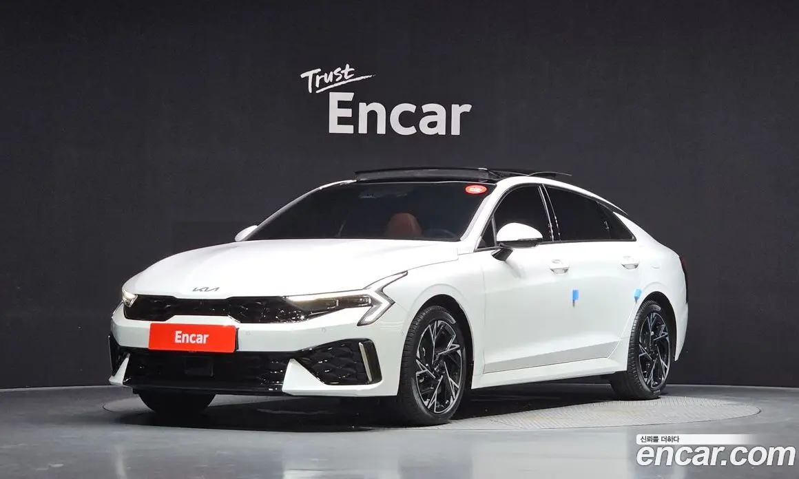 Kia K5 (Optima) 2025 2.0 автомат (гидро), фото 1 Kia K5 (Optima) 2025 2.0 автомат (гидро), фото 1