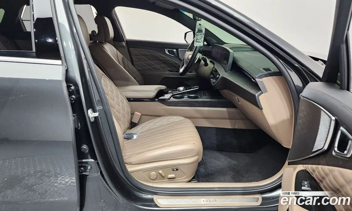Kia K8 2023 2.5 автомат (гидро), фото 16 Kia K8 2023 2.5 автомат (гидро), фото 16
