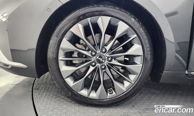 Kia K8 2023 2.5 автомат (гидро), миниатюра 5 Kia K8 2023 2.5 автомат (гидро), миниатюра 5