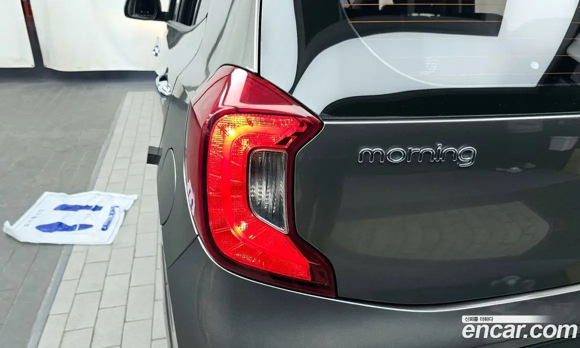 Kia Morning 2018 1.0 автомат (гидро), фото 9 Kia Morning 2018 1.0 автомат (гидро), фото 9