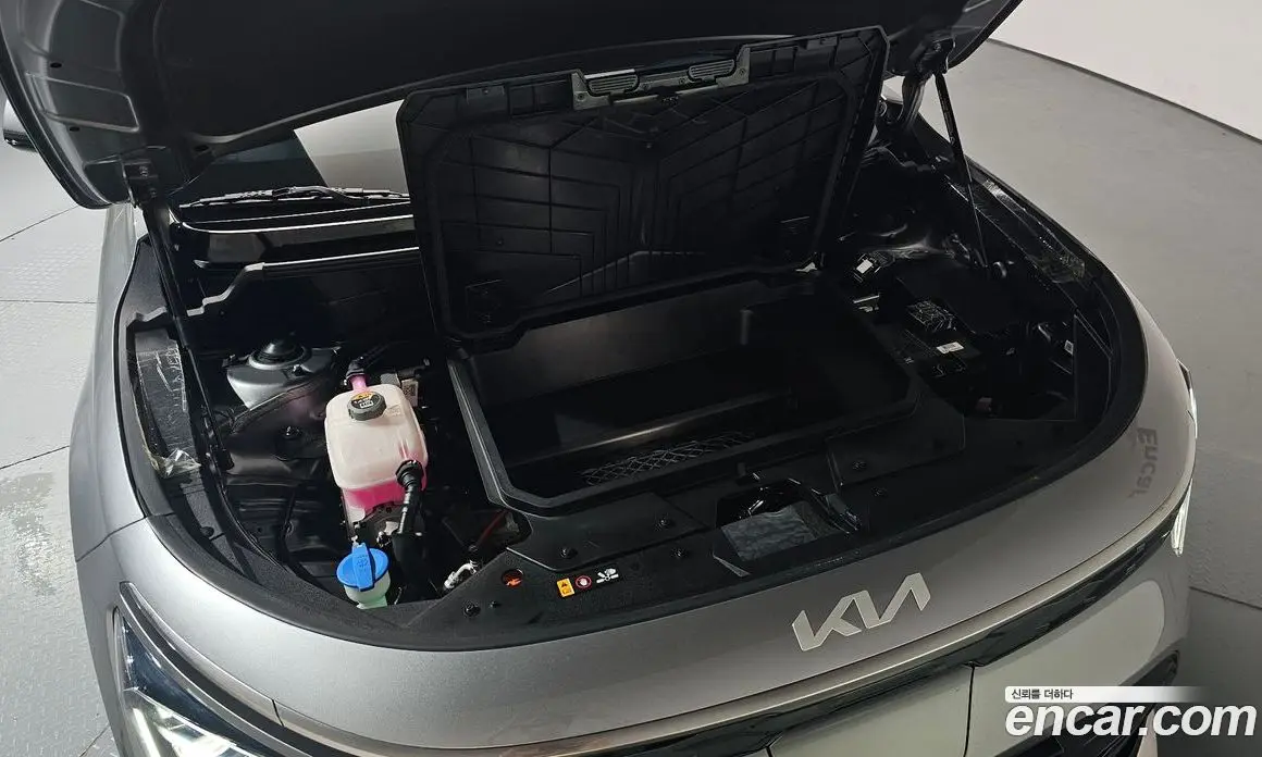 Kia Niro 2022 0.2 автомат (гидро), фото 5