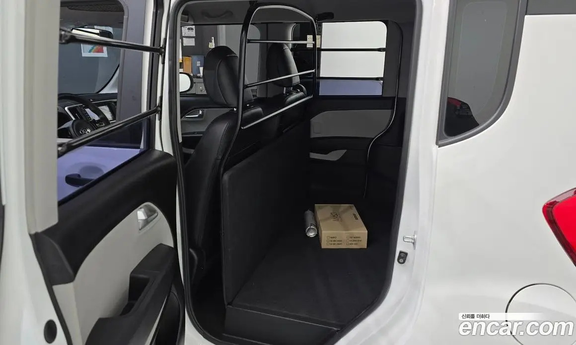 Kia Ray 2021 1.0 автомат (гидро), фото 16