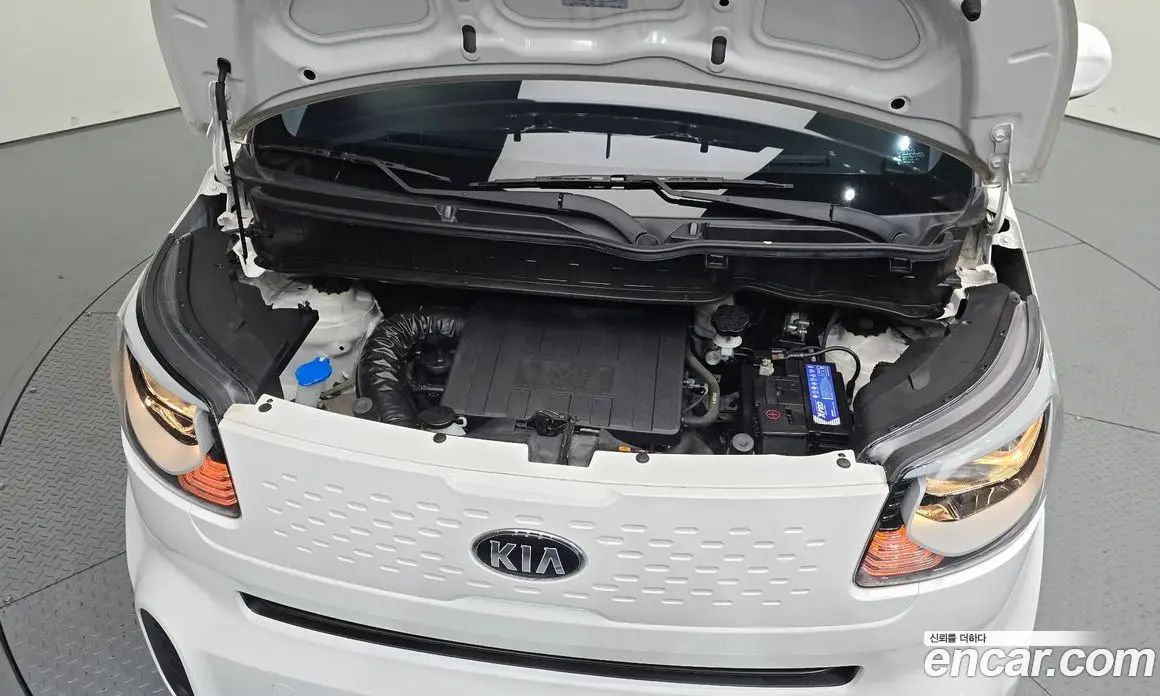 Kia Ray 2021 1.0 автомат (гидро), фото 6