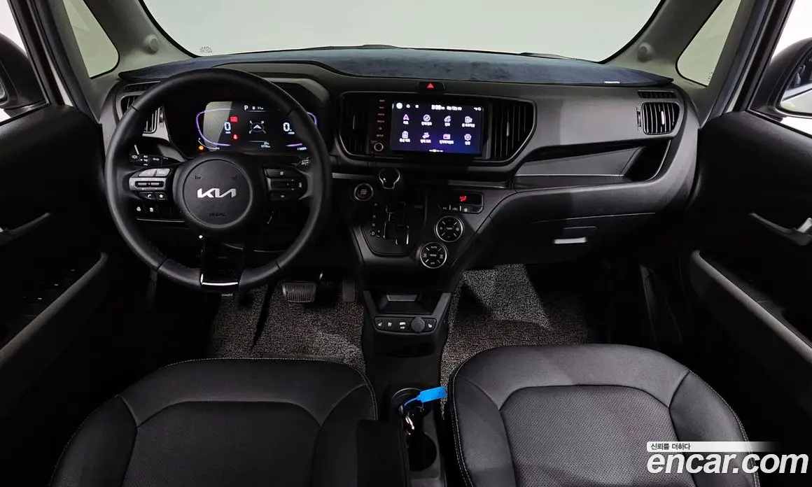 Kia Ray 2022 1.0 автомат (гидро), фото 9