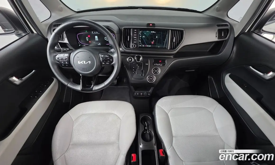 Kia Ray 2022 1.0 автомат (гидро), фото 10