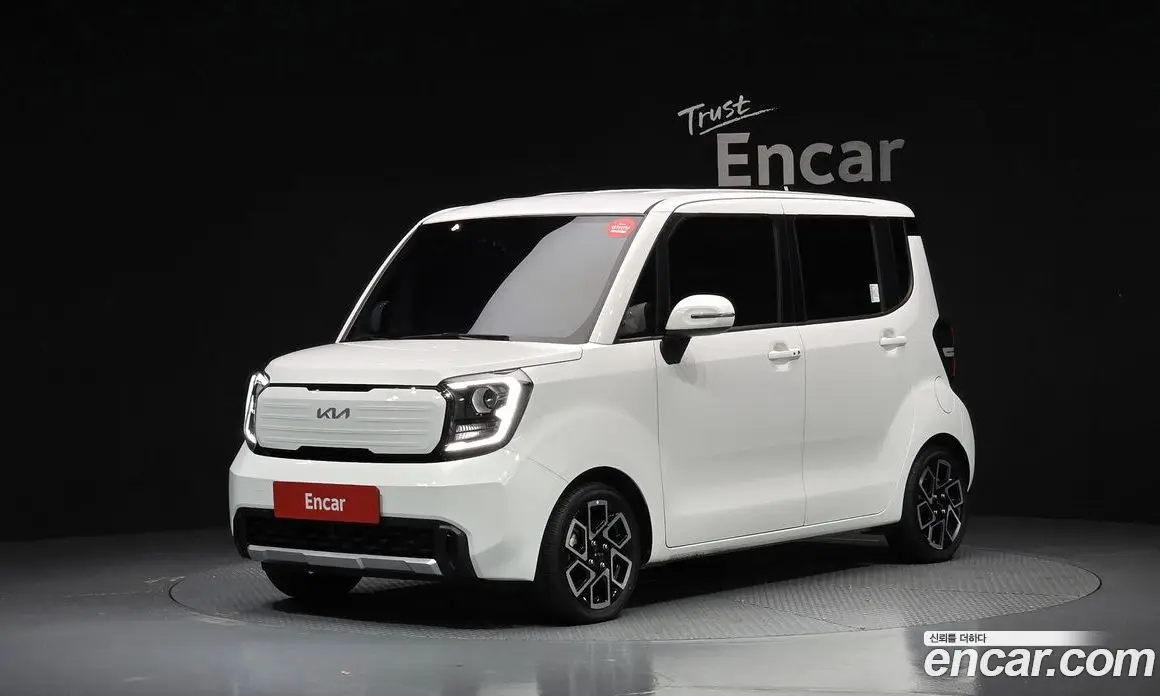 Kia Ray 2023 1.0 автомат (гидро), фото 1 Kia Ray 2023 1.0 автомат (гидро), фото 1