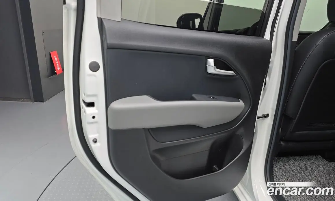 Kia Ray 2025 1.0 автомат (гидро), фото 15