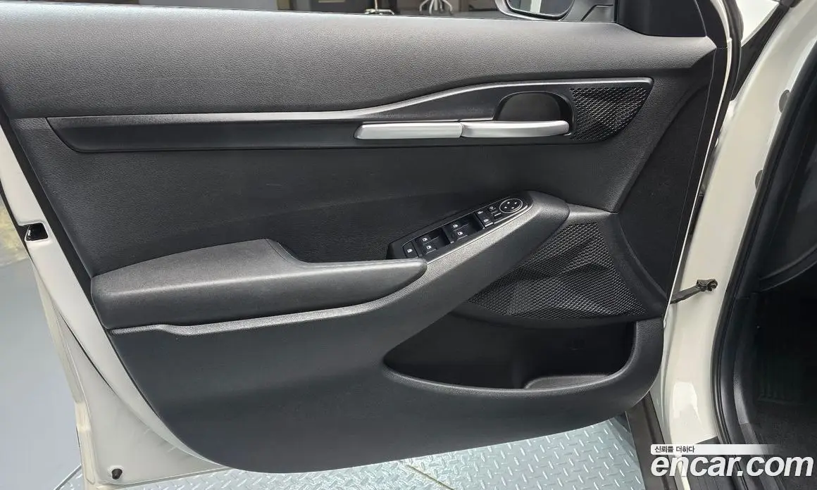 Kia Seltos 2020 1.6 автомат (гидро), фото 14 Kia Seltos 2020 1.6 автомат (гидро), фото 14