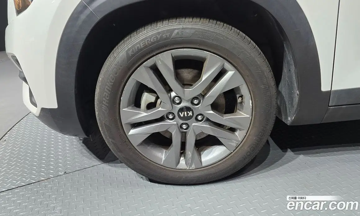 Kia Seltos 2020 1.6 автомат (гидро), фото 5 Kia Seltos 2020 1.6 автомат (гидро), фото 5