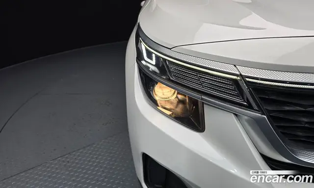 Kia Seltos 2020 1.6 автомат (гидро), миниатюра 8 Kia Seltos 2020 1.6 автомат (гидро), миниатюра 8