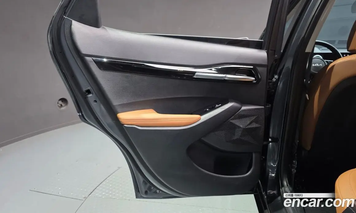 Kia Seltos 2023 1.6 автомат (гидро), фото 15