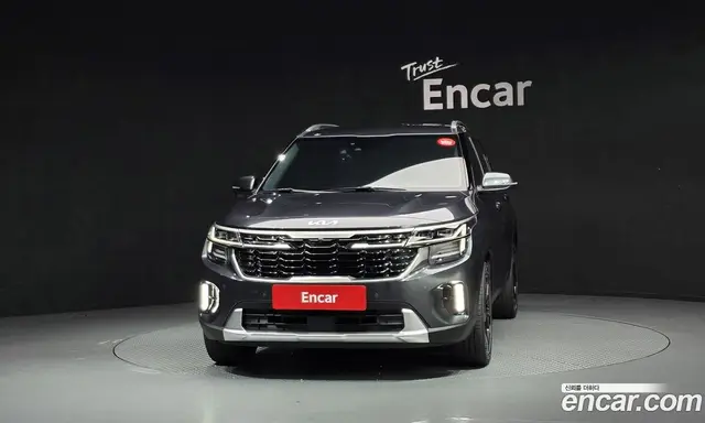 Kia Seltos 2023 1.6 автомат (гидро), миниатюра 3