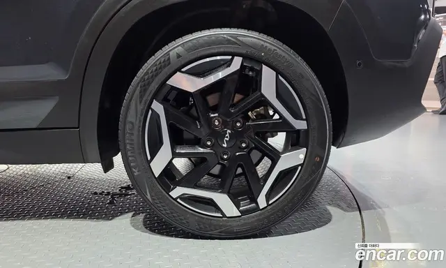 Kia Seltos 2023 1.6 автомат (гидро), миниатюра 7