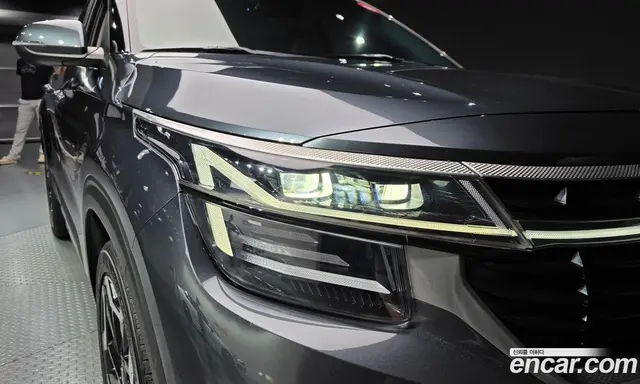 Kia Seltos 2023 1.6 автомат (гидро), миниатюра 8