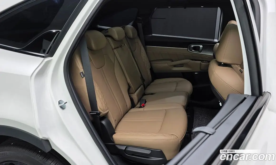 Kia Sorento 2025 2.5 автомат (гидро), фото 16 Kia Sorento 2025 2.5 автомат (гидро), фото 16