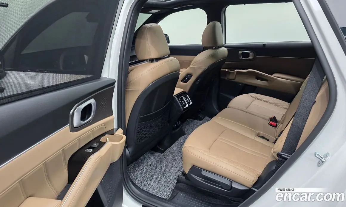 Kia Sorento 2025 2.5 автомат (гидро), фото 17 Kia Sorento 2025 2.5 автомат (гидро), фото 17