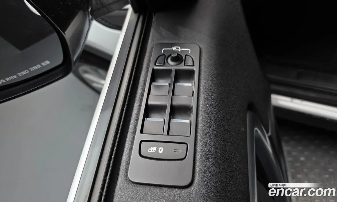 Land Rover Discovery Sport 2017 2.0 автомат (гидро), фото 20 Land Rover Discovery Sport 2017 2.0 автомат (гидро), фото 20