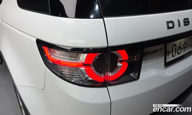 Land Rover Discovery Sport 2017 2.0 автомат (гидро), миниатюра 9 Land Rover Discovery Sport 2017 2.0 автомат (гидро), миниатюра 9