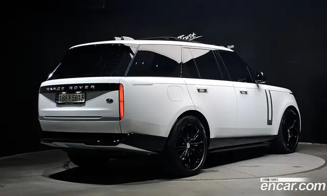 Land Rover Range Rover 2023 4.4 автомат (гидро), миниатюра 2