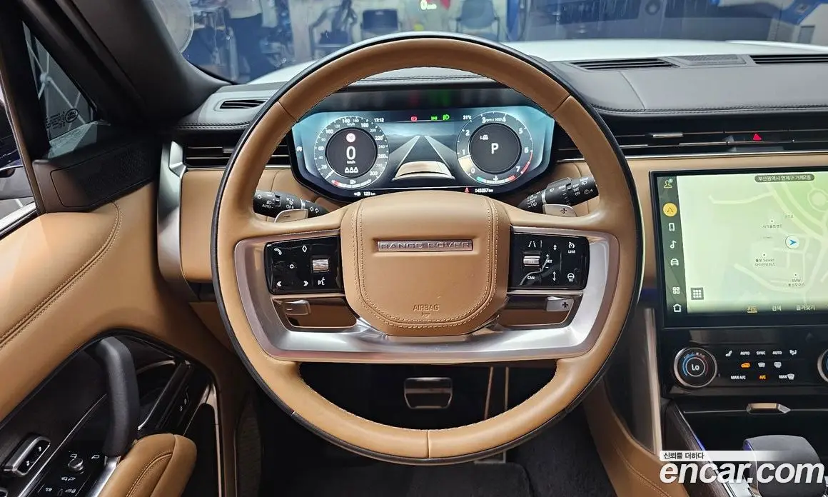 Land Rover Range Rover 2023 4.4 автомат (гидро), фото 19