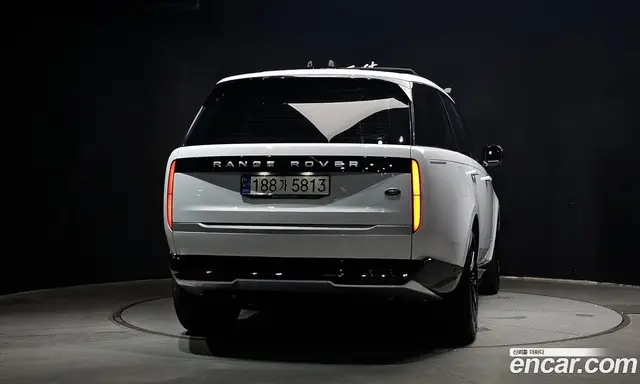 Land Rover Range Rover 2023 4.4 автомат (гидро), миниатюра 4