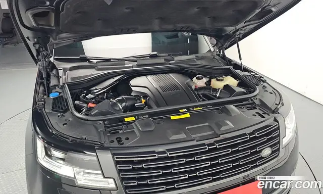 Land Rover Range Rover 2025 4.4 автомат (гидро), миниатюра 5