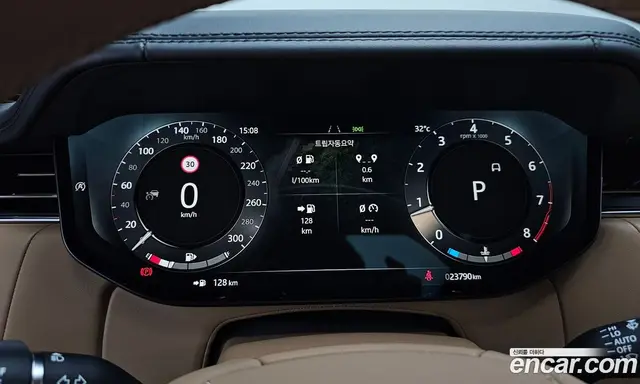Land Rover Range Rover 2025 4.4 автомат (гидро), миниатюра 10