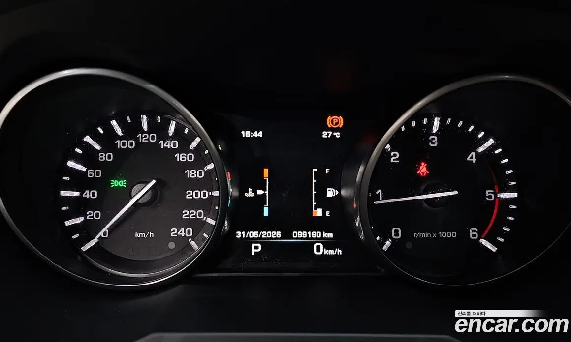 Land Rover Range Rover Evoque 2014 2.2 автомат (гидро), фото 10