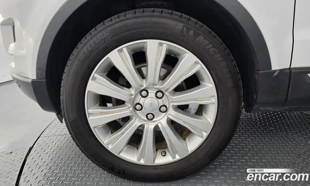 Land Rover Range Rover Evoque 2015 2.0 автомат (гидро), миниатюра 5