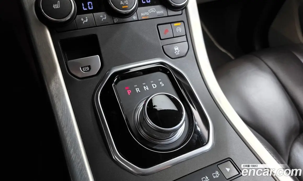 Land Rover Range Rover Evoque 2015 2.0 автомат (гидро), фото 9