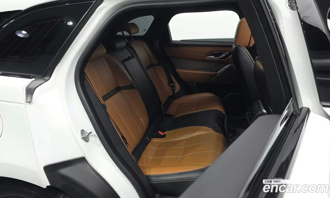 Land Rover Range Rover Velar 2018 3.0 автомат (гидро), фото 16 Land Rover Range Rover Velar 2018 3.0 автомат (гидро), фото 16