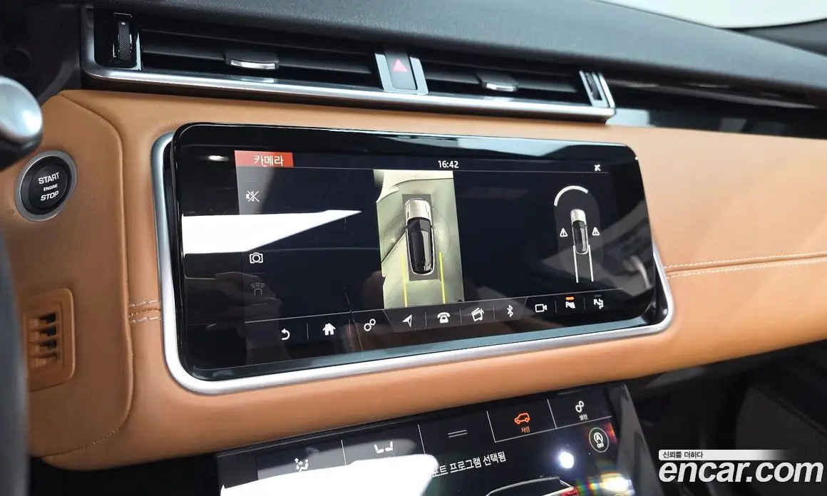Land Rover Range Rover Velar 2018 3.0 автомат (гидро), фото 19 Land Rover Range Rover Velar 2018 3.0 автомат (гидро), фото 19