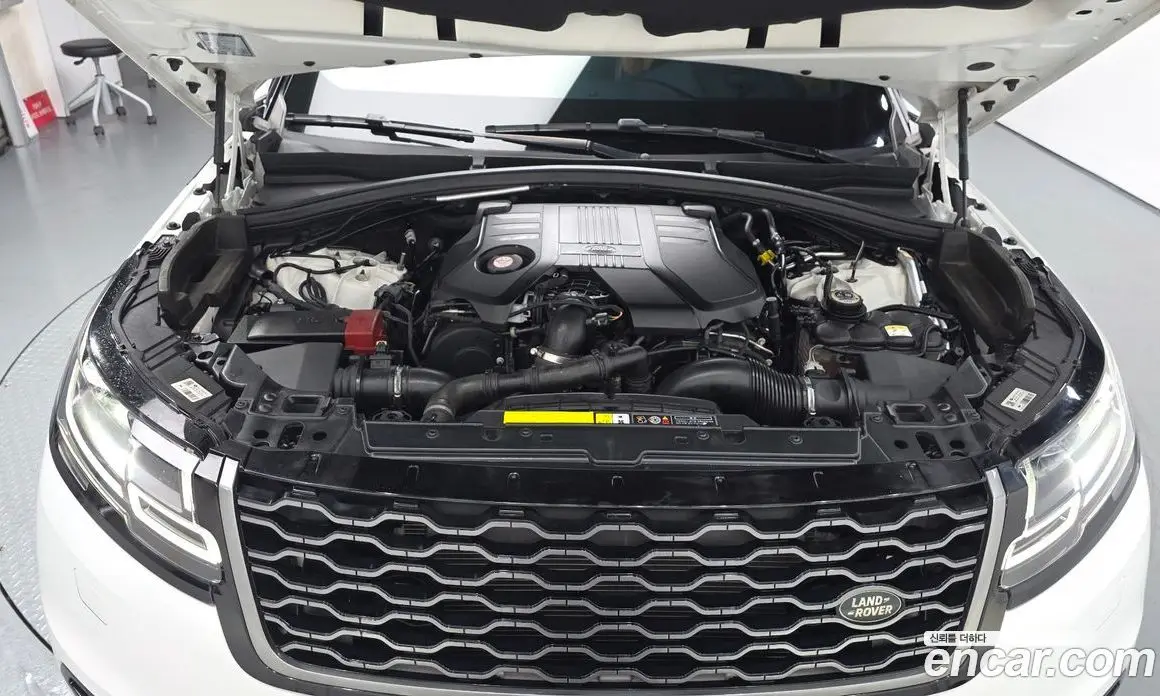 Land Rover Range Rover Velar 2018 3.0 автомат (гидро), фото 5 Land Rover Range Rover Velar 2018 3.0 автомат (гидро), фото 5
