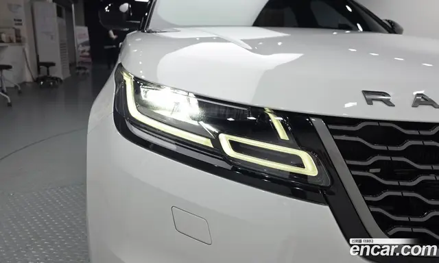Land Rover Range Rover Velar 2018 3.0 автомат (гидро), миниатюра 7 Land Rover Range Rover Velar 2018 3.0 автомат (гидро), миниатюра 7