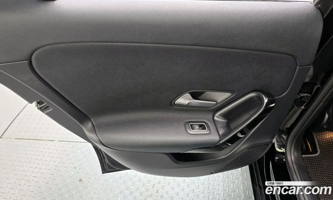Mercedes-Benz A-Class 2020 2.0 автомат (гидро), фото 15 Mercedes-Benz A-Class 2020 2.0 автомат (гидро), фото 15