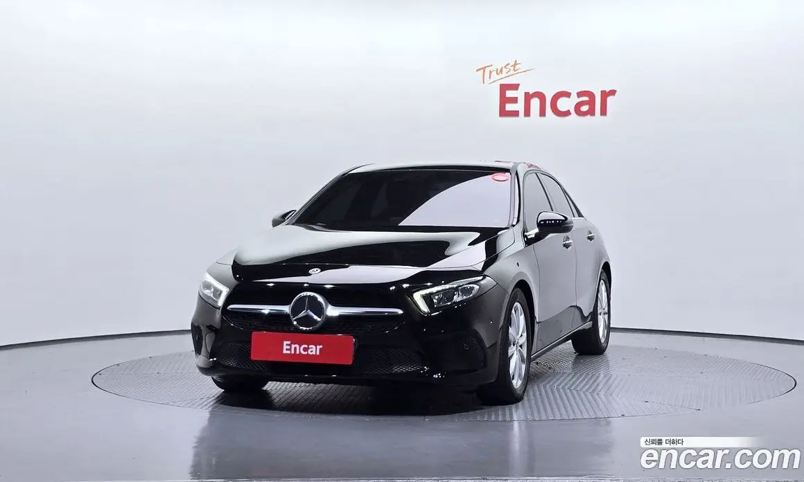 Mercedes-Benz A-Class 2020 2.0 автомат (гидро), фото 3 Mercedes-Benz A-Class 2020 2.0 автомат (гидро), фото 3