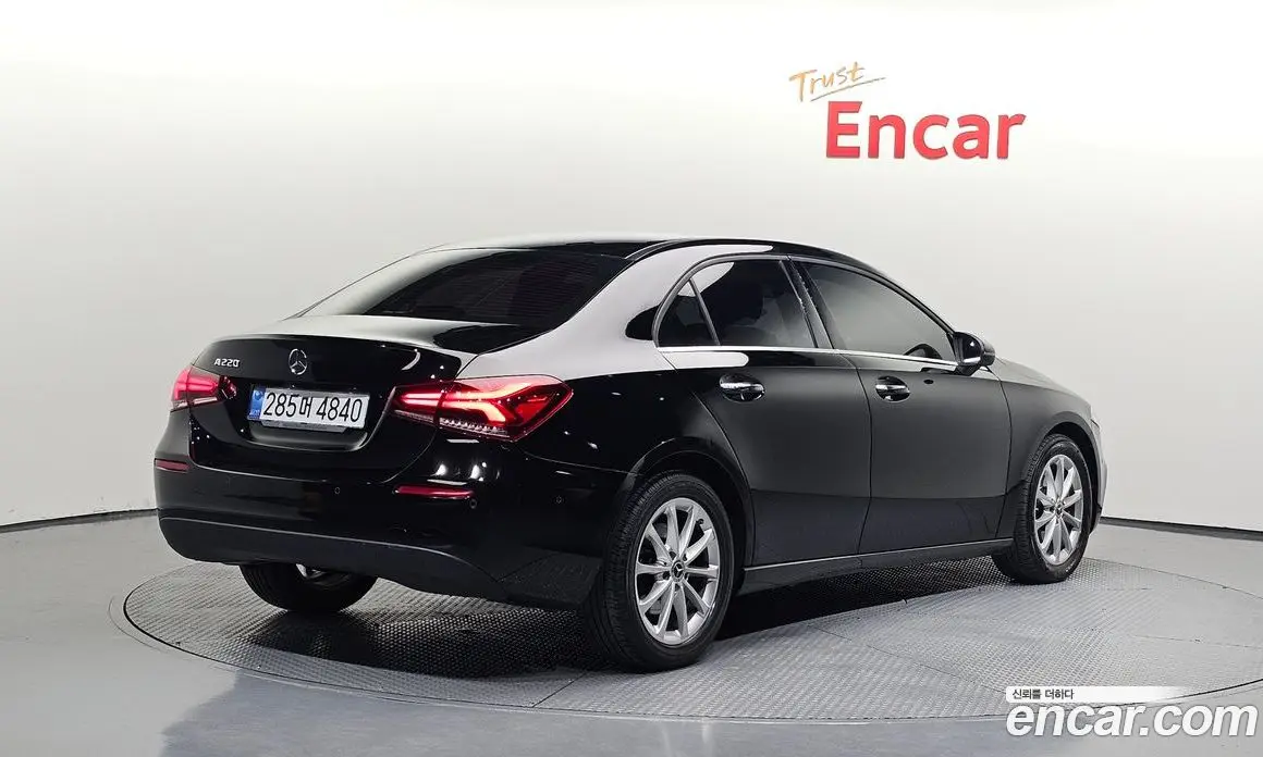 Mercedes-Benz A-Class 2020 2.0 автомат (гидро), фото 2 Mercedes-Benz A-Class 2020 2.0 автомат (гидро), фото 2