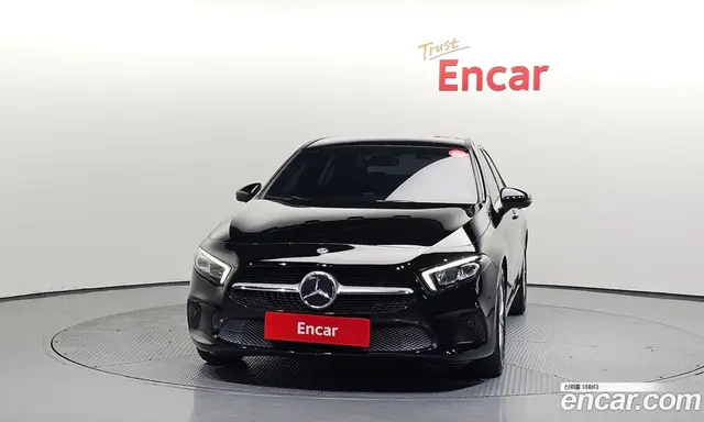 Mercedes-Benz A-Class 2020 2.0 автомат (гидро), миниатюра 3 Mercedes-Benz A-Class 2020 2.0 автомат (гидро), миниатюра 3