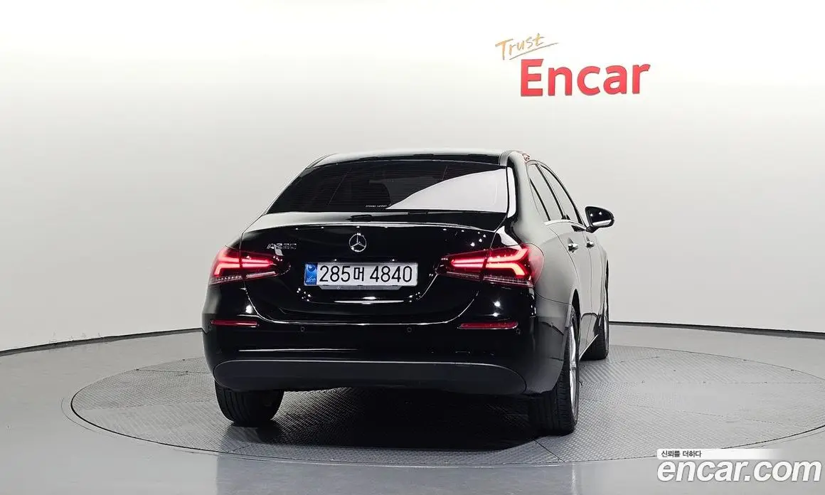 Mercedes-Benz A-Class 2020 2.0 автомат (гидро), фото 4 Mercedes-Benz A-Class 2020 2.0 автомат (гидро), фото 4