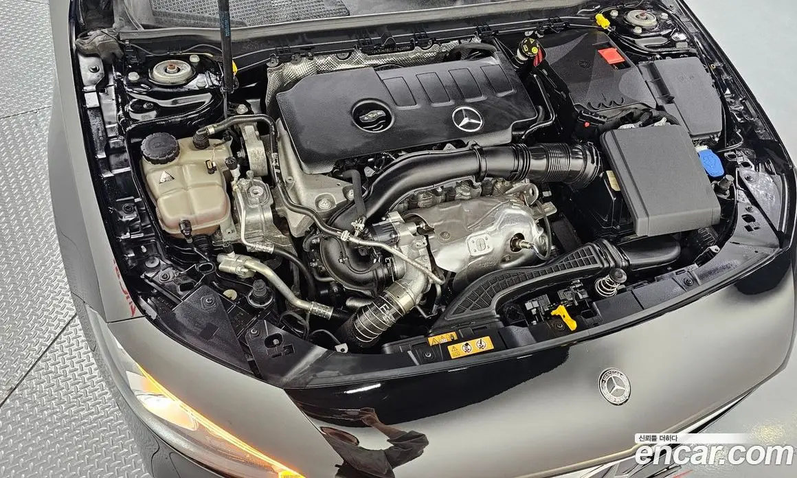 Mercedes-Benz A-Class 2020 2.0 автомат (гидро), фото 6 Mercedes-Benz A-Class 2020 2.0 автомат (гидро), фото 6